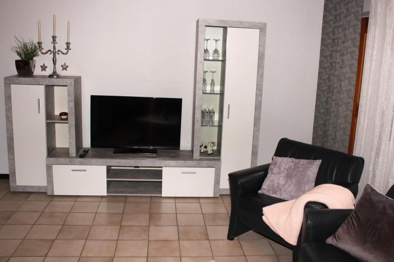 Wohnen In Einer Privatstrasse Appartement Marl Buitenkant foto